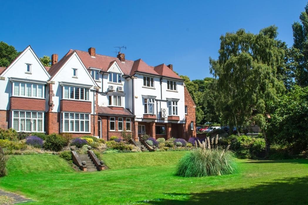 Images Enterprise Business Centre