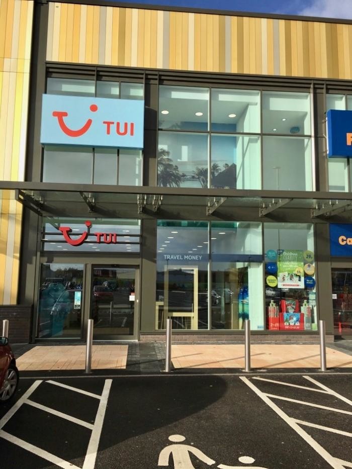 Images TUI Holiday Store