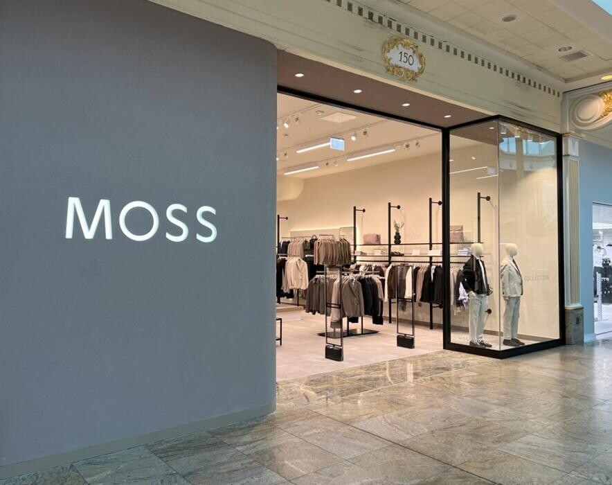 Images Moss Bros Trafford Park