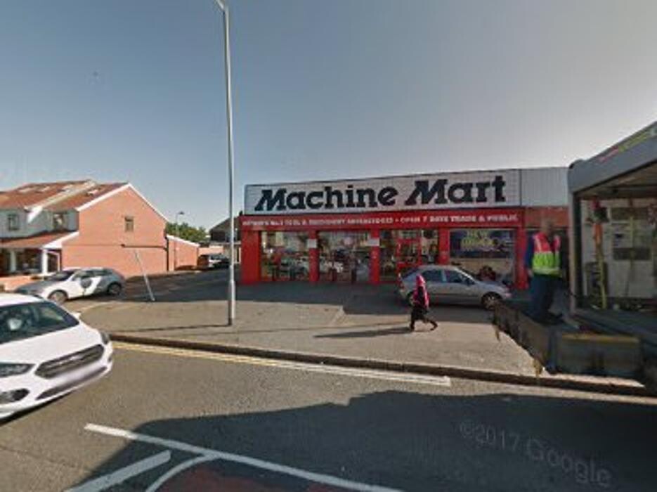 Images Machine Mart Luton