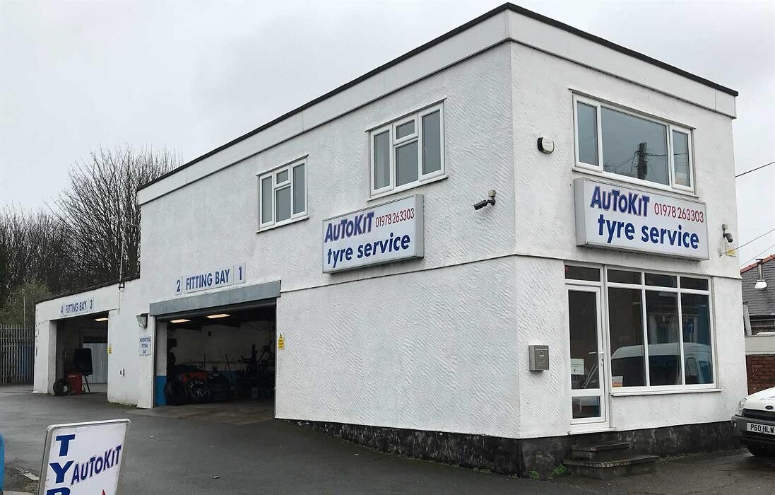 Images Autokit Tyre Services Ltd