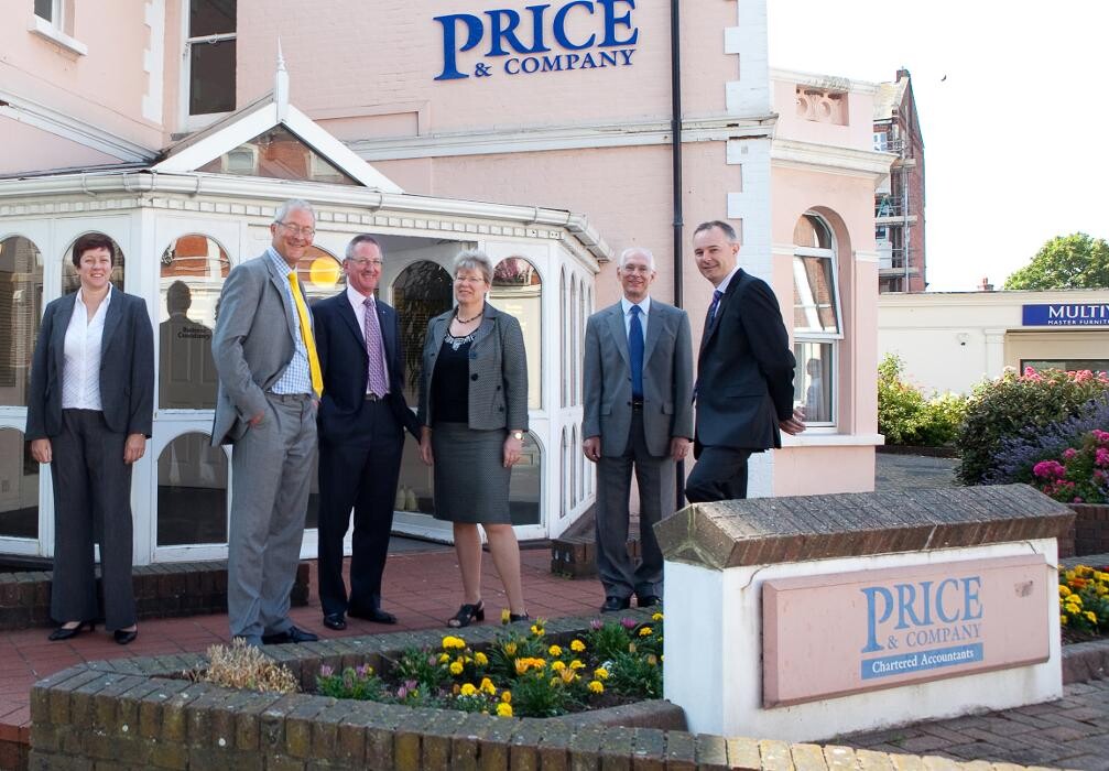 Images Price & Company Chartered Accountants