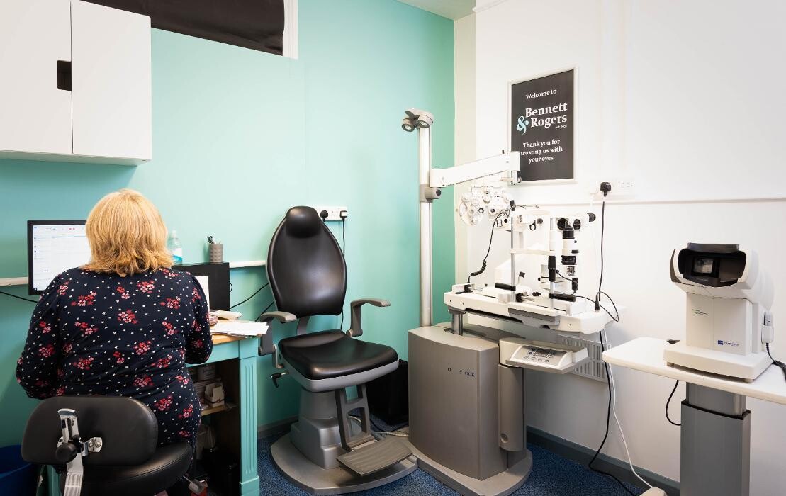 Images Bennett & Rogers