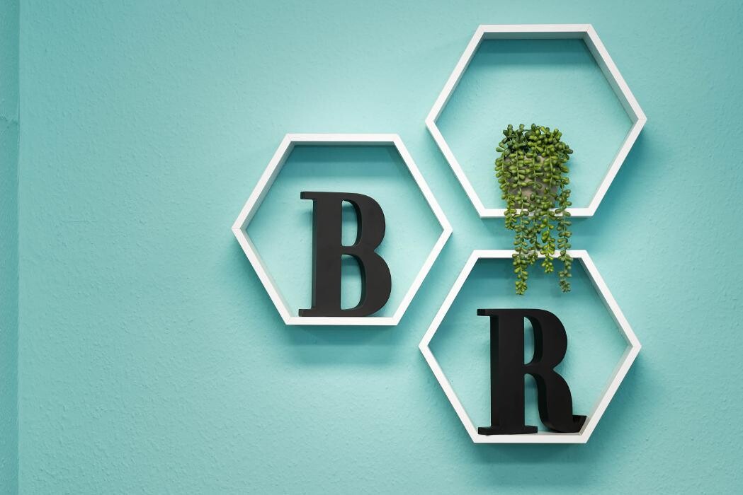 Images Bennett & Rogers