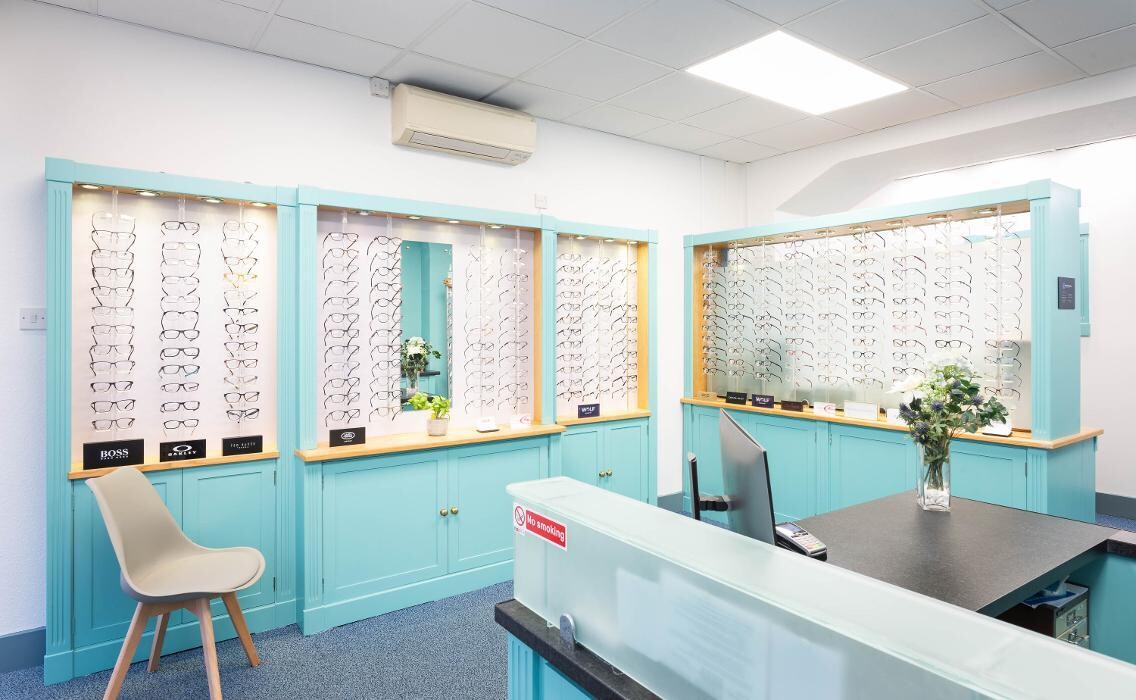 Images Bennett & Rogers