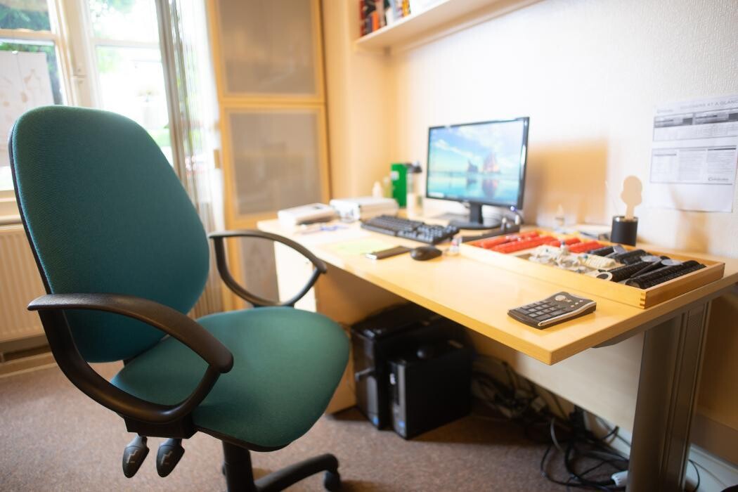 Images Staples Opticians