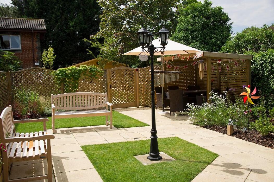 Images Abbotsleigh Mews Care Home - Bupa