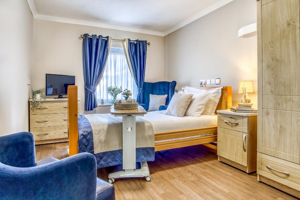 Images Wilton Manor Care Home - Bupa