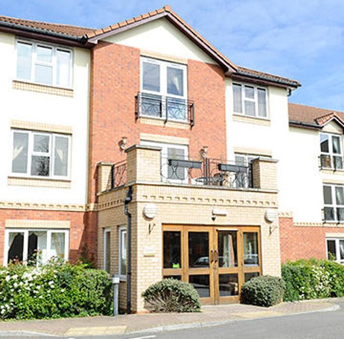 Images Parkside Care Home - Bupa