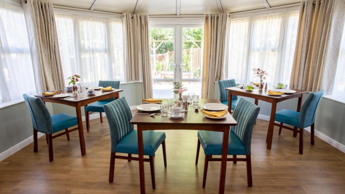 Images Parkside Care Home - Bupa