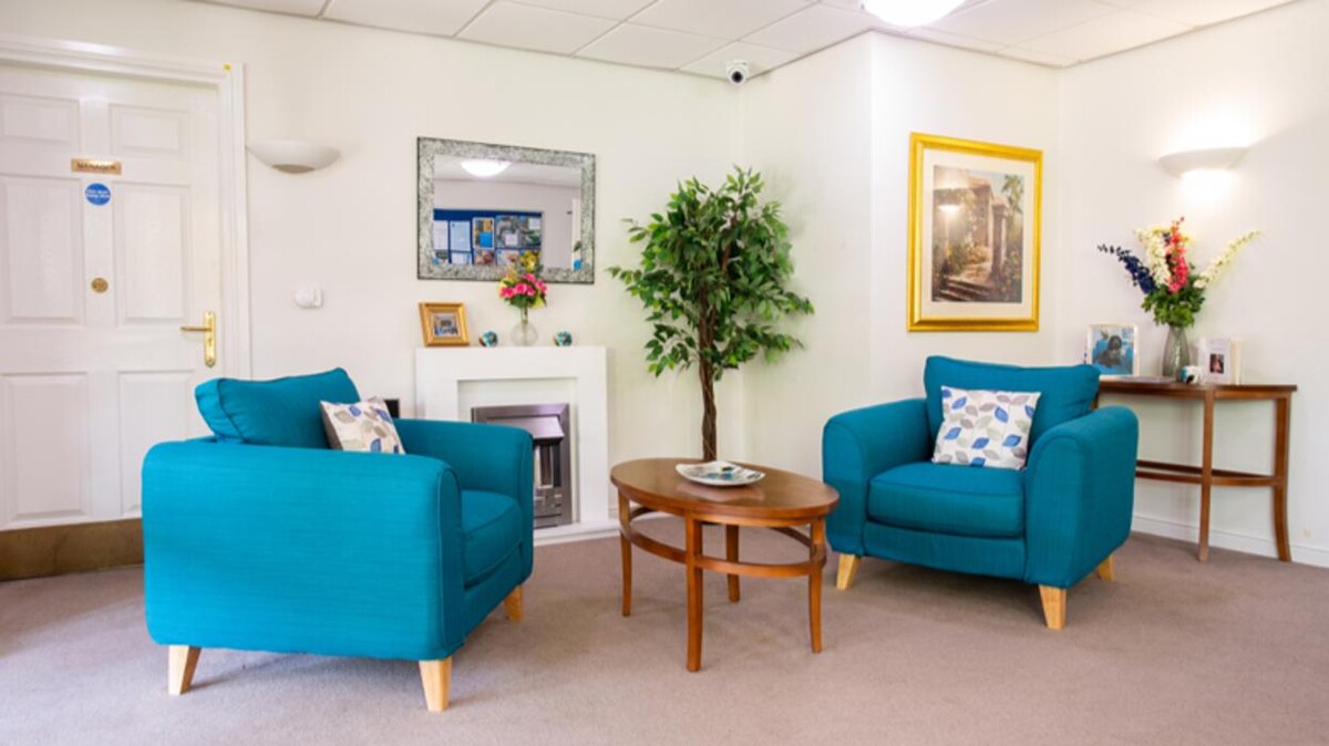 Images Parkside Care Home - Bupa