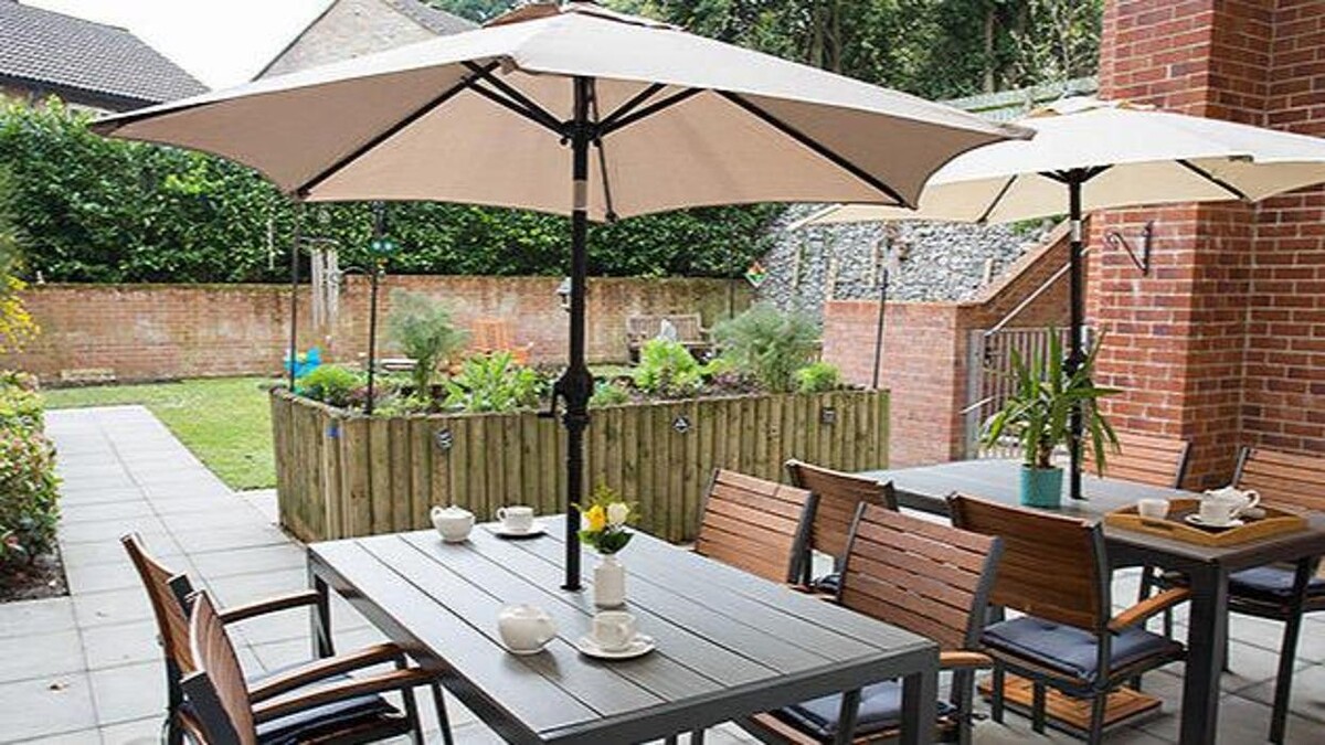 Images Oak Lodge Care Home - Bupa
