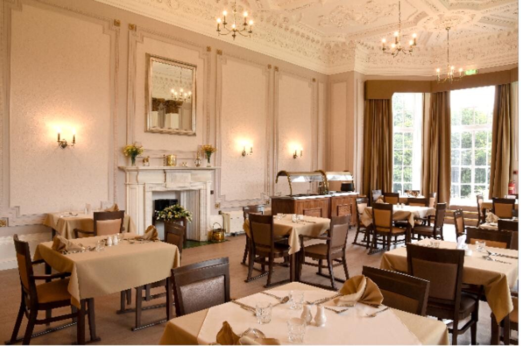 Images The Manor House Care Home - Bupa