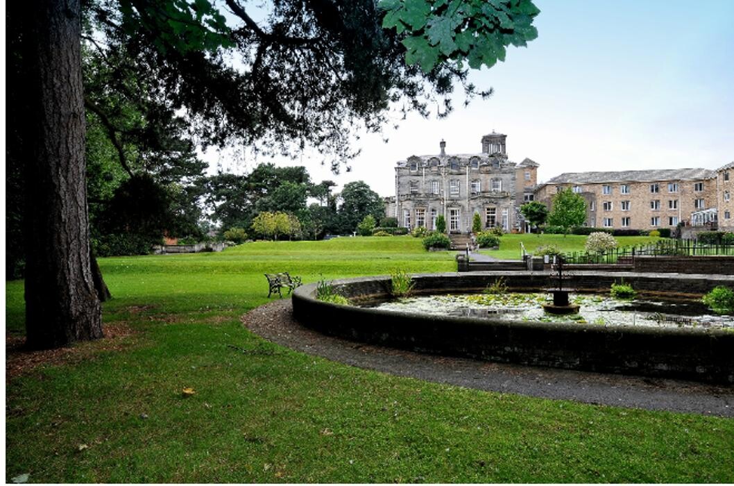 Images The Manor House Care Home - Bupa
