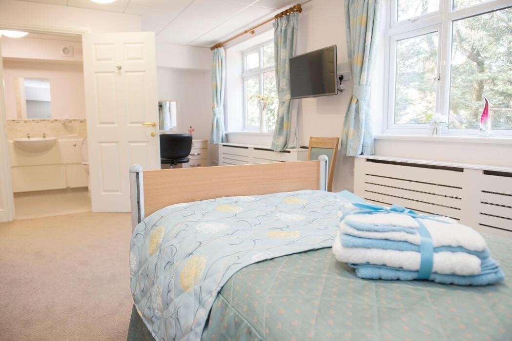 Images Westcombe Park Care Home - Bupa