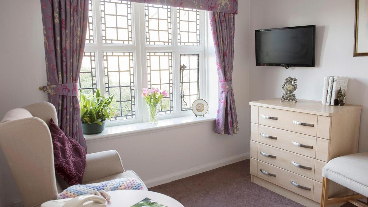 Images Pendean House Care Home - Bupa