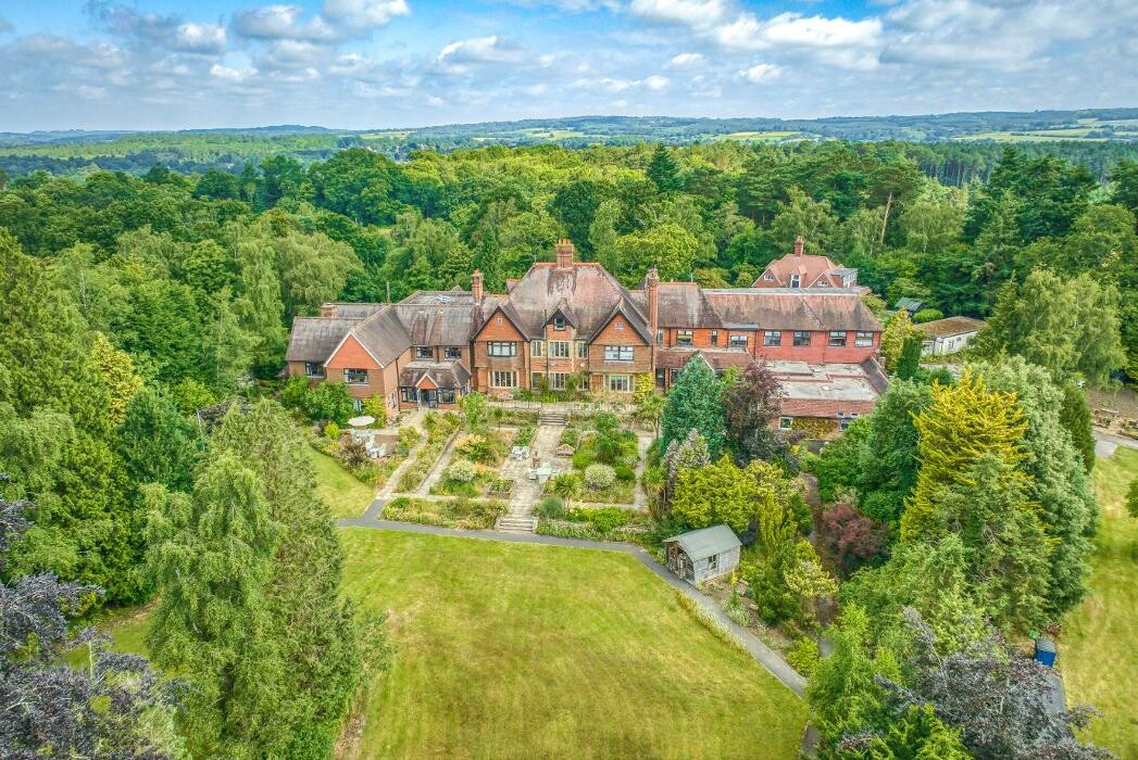 Images Pendean House Care Home - Bupa