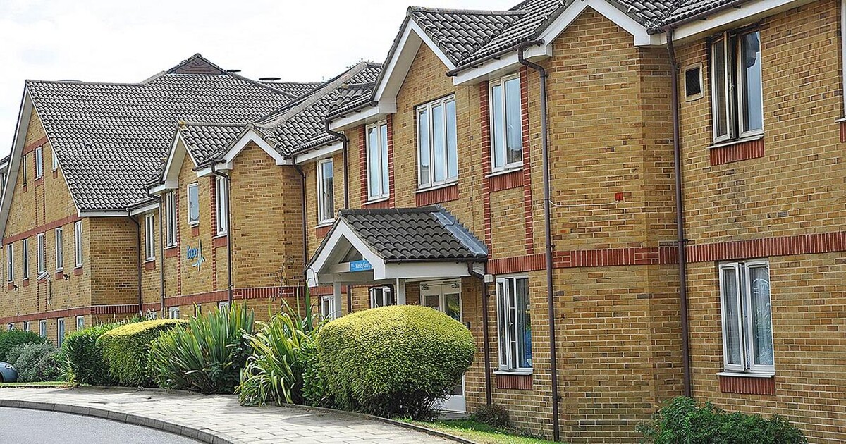 Images Manley Court Care Home - Bupa