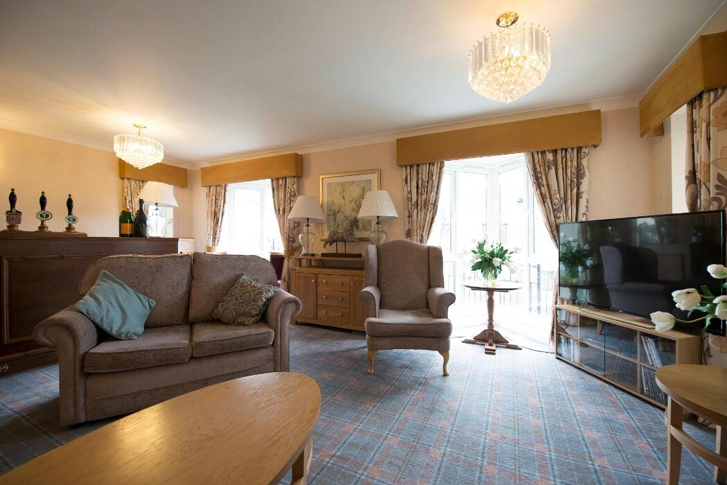 Images Crossley House Care Home - Bupa