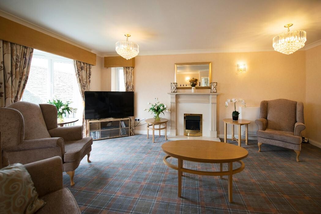 Images Crossley House Care Home - Bupa