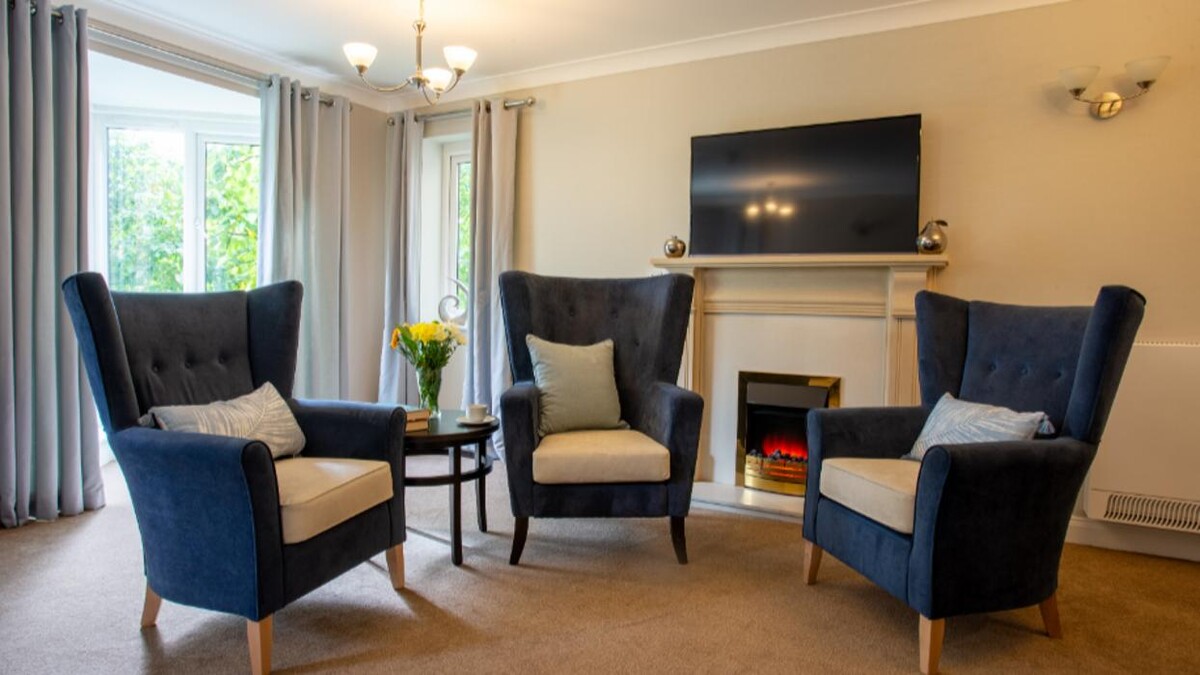 Images Crossley House Care Home - Bupa