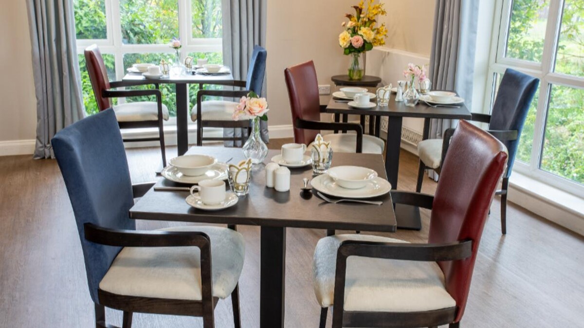 Images Crossley House Care Home - Bupa