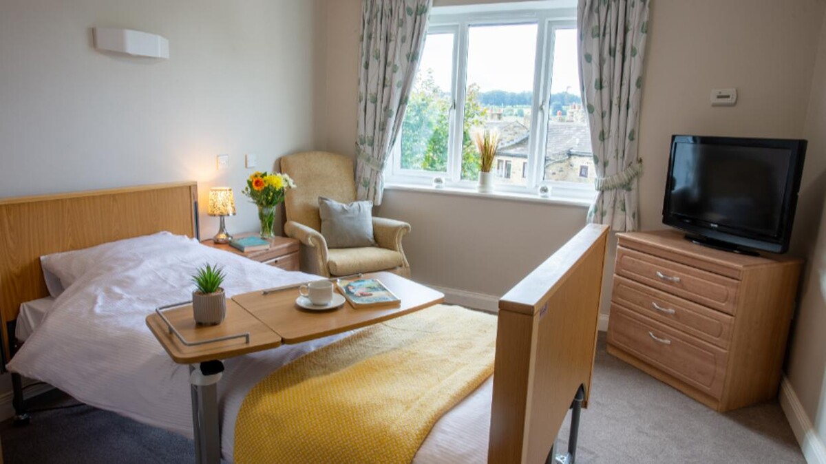 Images Crossley House Care Home - Bupa
