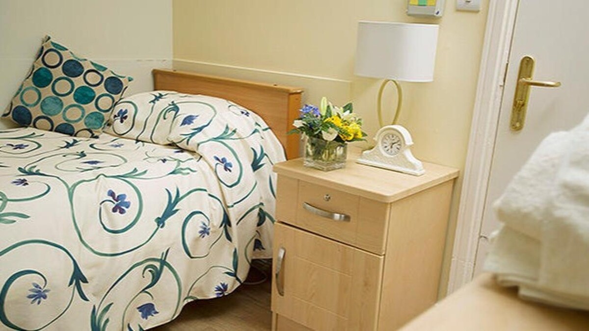 Images Allington Court Care Home - Bupa