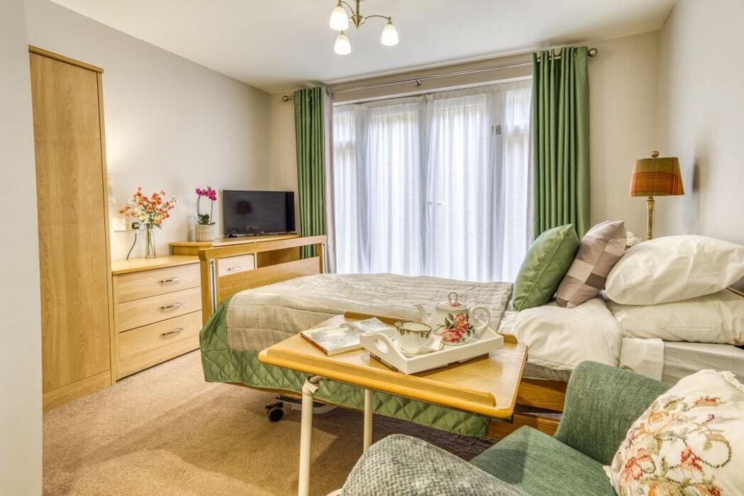 Images The Links Care Home - Bupa