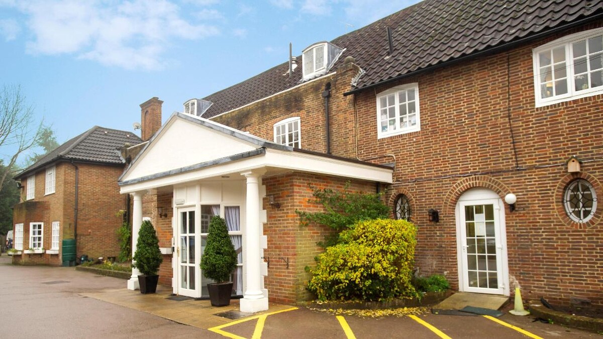 Images Arbrook House Bupa Care Home - CQC rated 'Outstanding'