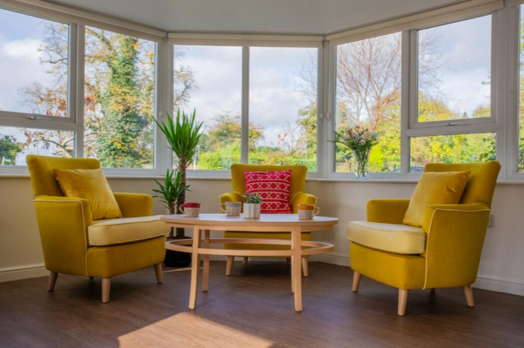 Images Heathbrook House Care Home - Bupa