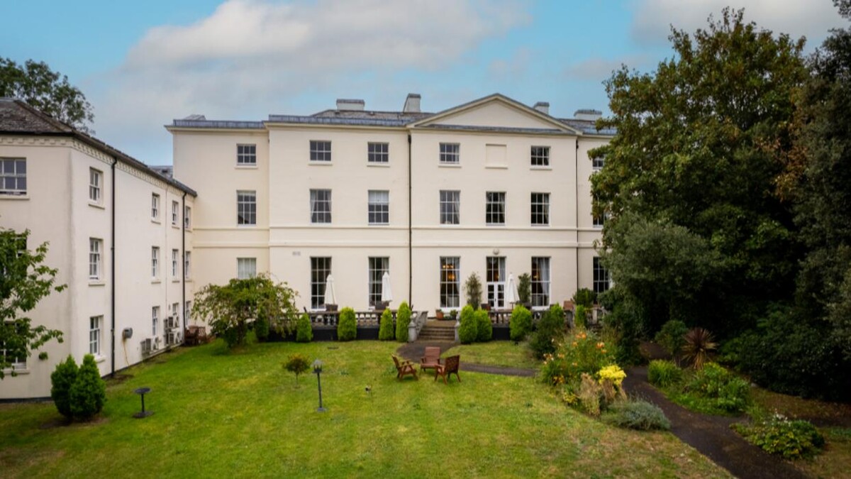 Images Harts House Care Home - Bupa