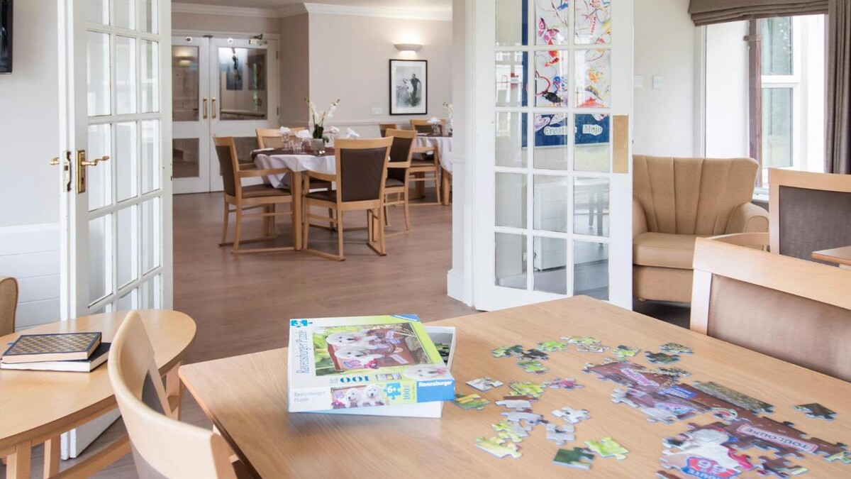 Images Eglantine Villa Care Home - Bupa