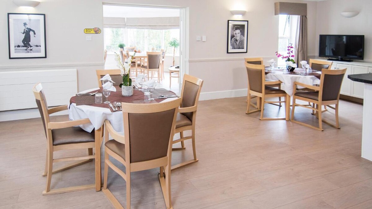 Images Eglantine Villa Care Home - Bupa