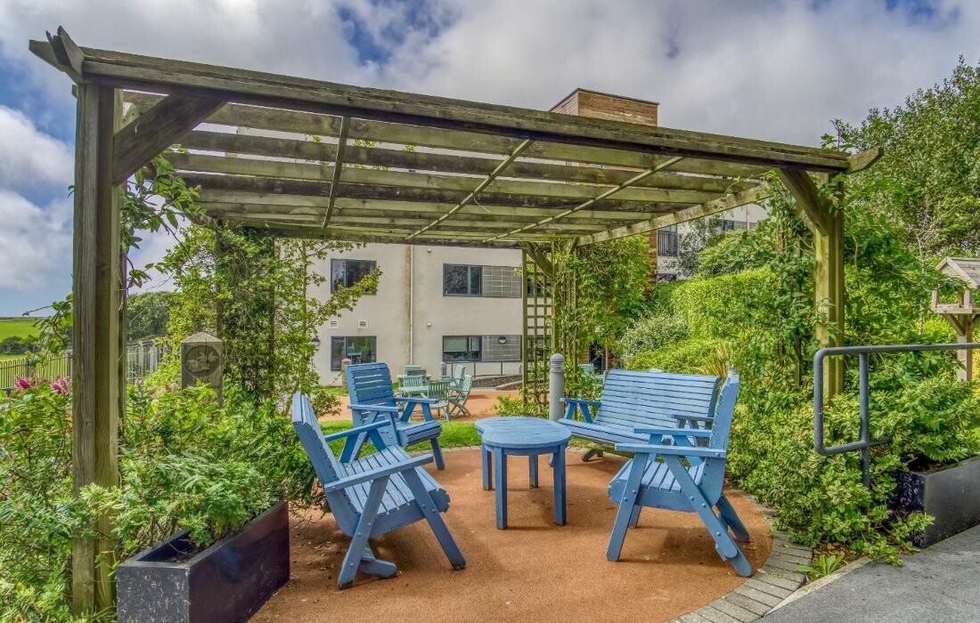 Images Dean Wood Care Home - Bupa