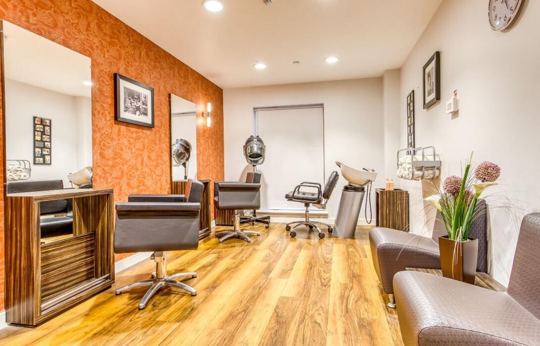 Images Dean Wood Care Home - Bupa