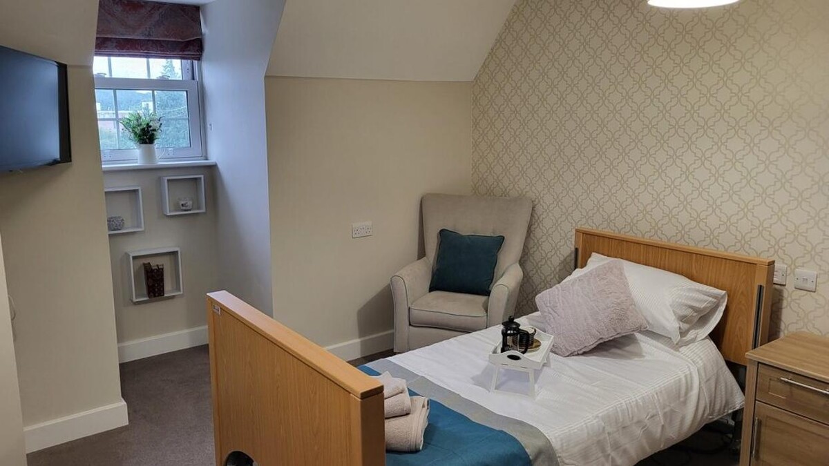 Images The Lindsay Bupa Care Home - CQC rated 'Good'