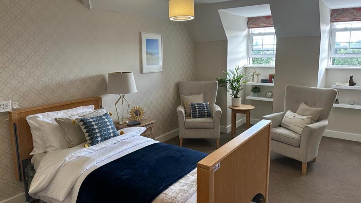Images The Lindsay Bupa Care Home - CQC rated 'Good'