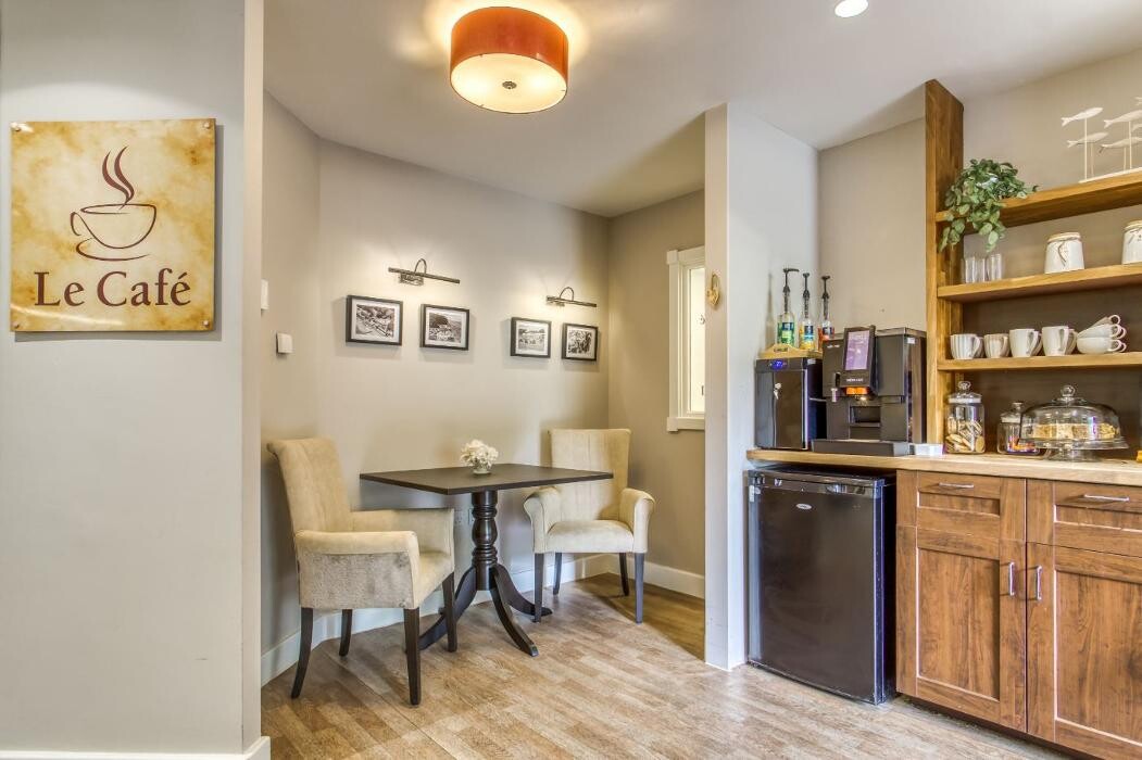 Images The Lindsay Bupa Care Home - CQC rated 'Good'