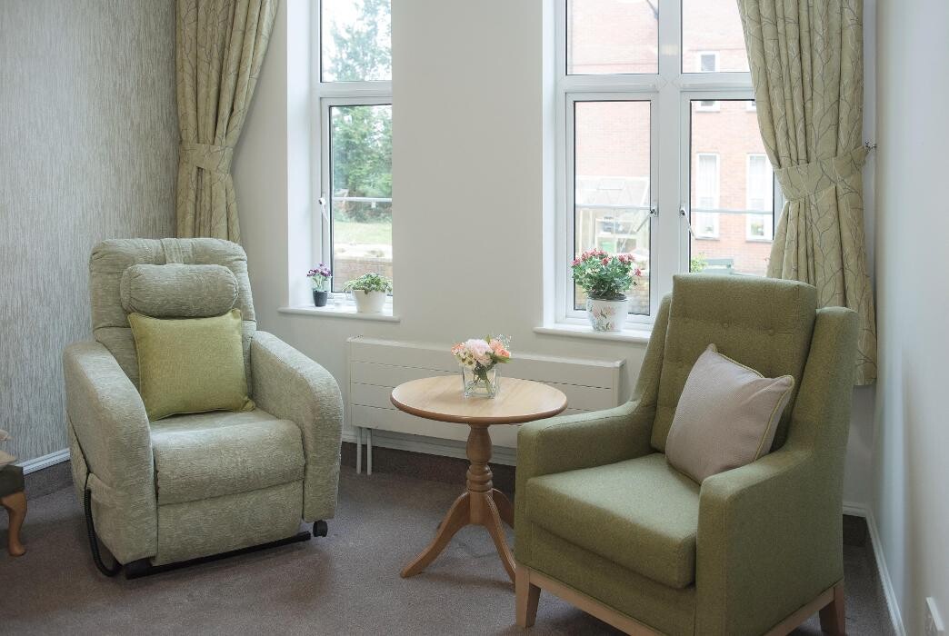 Images Collingwood Grange Care Home - Bupa