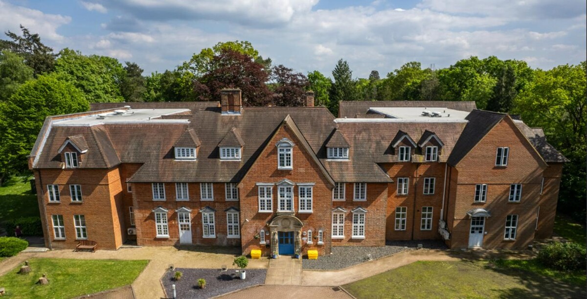 Images Collingwood Grange Care Home - Bupa