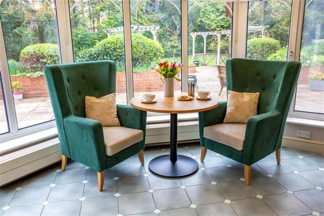 Images Oakcroft House Care Home - Bupa