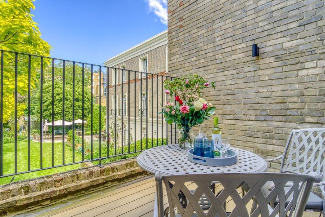 Images The Kensington Care Home - Bupa