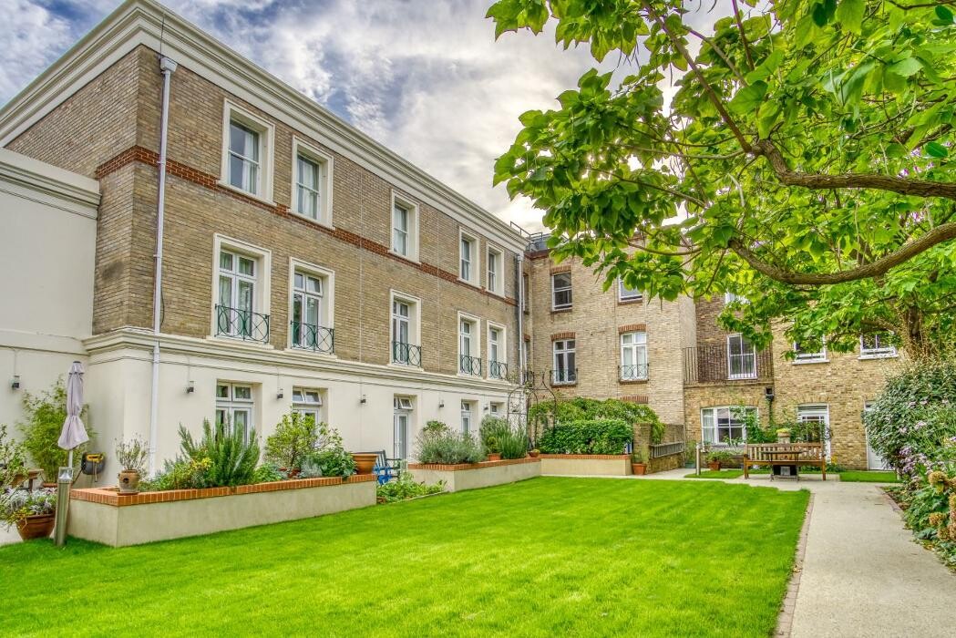 Images The Kensington Care Home - Bupa