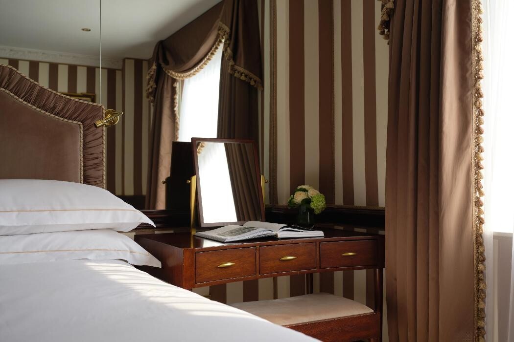 Images The Chesterfield Mayfair