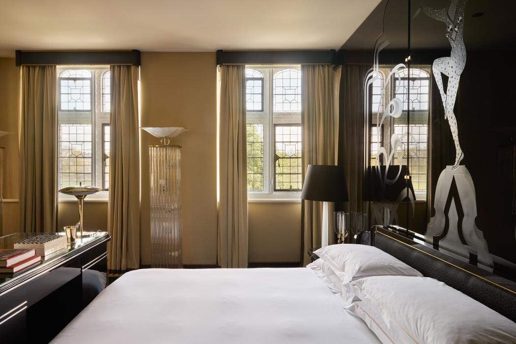 Images The Milestone Hotel and Residences