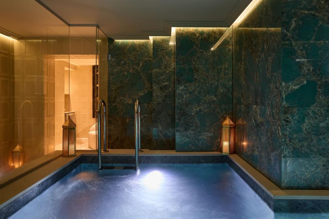 Images The Milestone Hotel and Residences