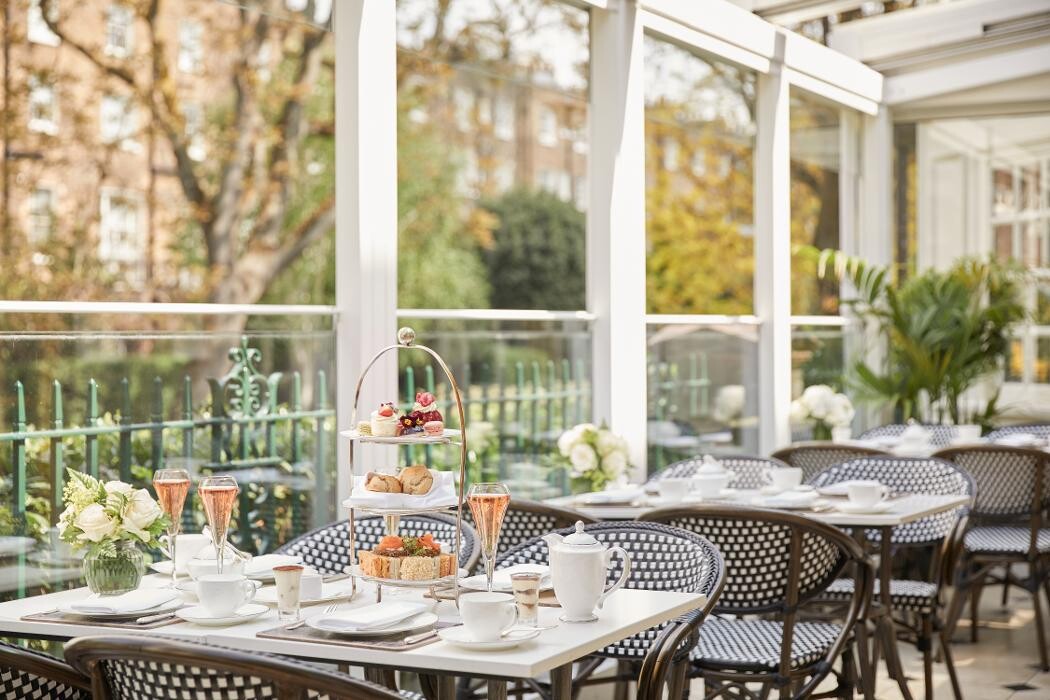 Images The Montague on the Gardens