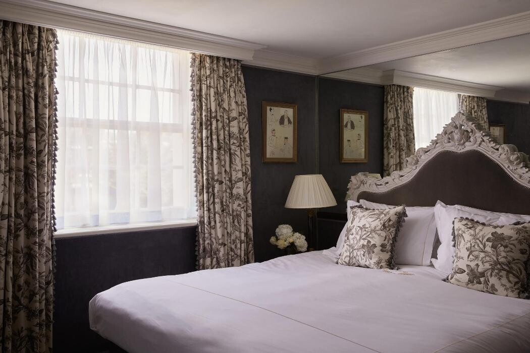 Images The Montague on the Gardens