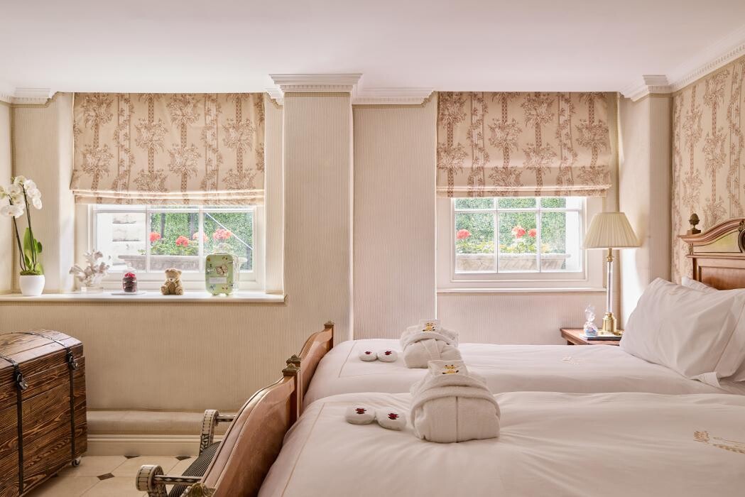 Images The Montague on the Gardens
